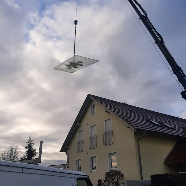 Der Glaserfachbetrieb Oswald auf der Baustelle im Raum Regensburg